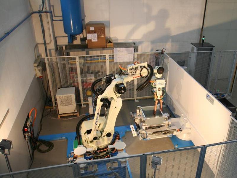 Robotized systems for spot welding operations Tiesse Robot