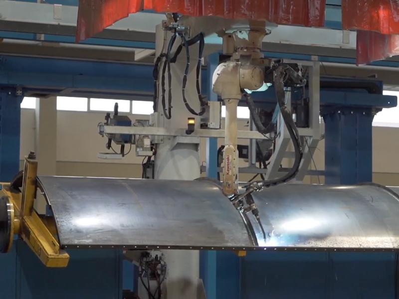 Euromecc- Kawasaki robot for the automation of welding lines